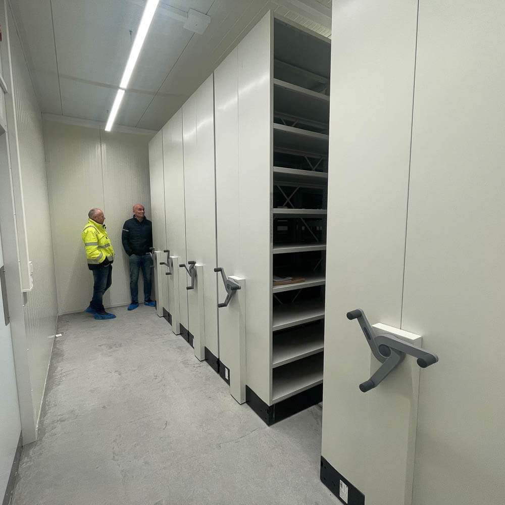 Hyllereoler i fotoarkivet ved Domkirkeodden historiesenter